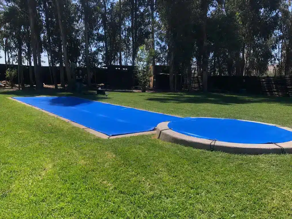 Cobertor de Seguridad para Piscinas (Soporta hasta 120 KG) – Precio por M2