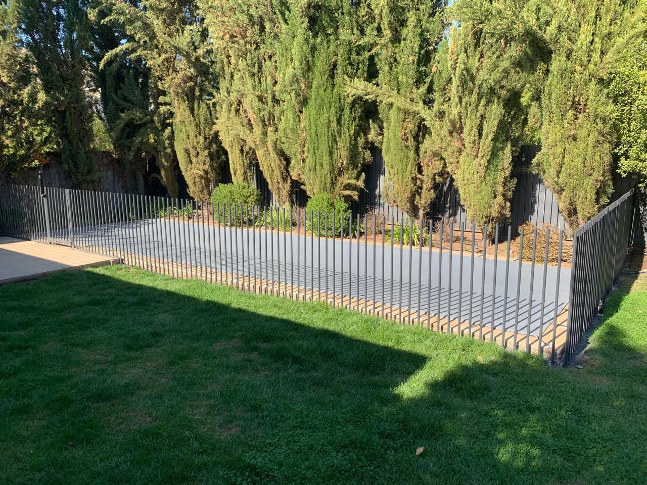 Cobertor de Seguridad para Piscinas (Soporta hasta 120 KG) – Precio por M2